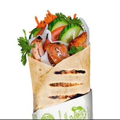 Шаурма Фирменная с курицей (Большая) в Ростовский Гриль по цене 316 ₽