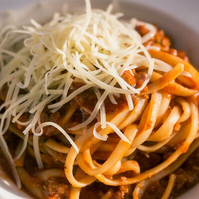 Паста Болоньезе в ЛукоСу по цене 515 ₽