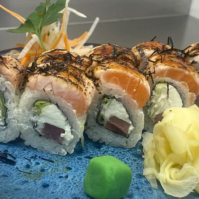 Филадельфия гриль с тунцом в Hiro суши-бар по цене 620 ₽