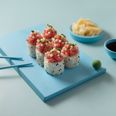 Тартар ролл с тунцом в Rollwell по цене 650 ₽