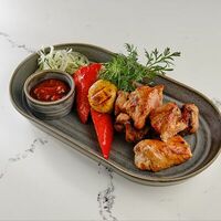 Шашлык из свиной шеи с овощами гриль в Раковарня Где раки