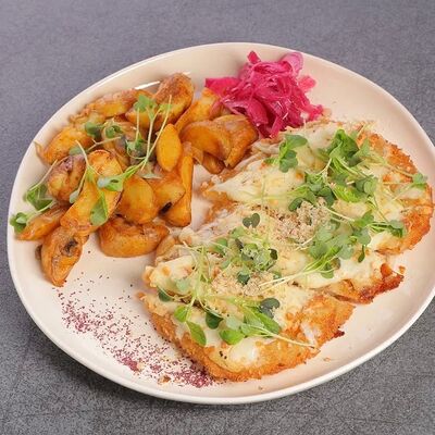 Курица по-арабски с гарниром в Mir love по цене 878 ₽