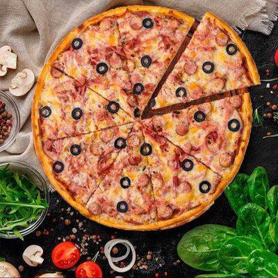 Пицца Охотничья в Жан Плов Лагман 24/7 по цене 1200 ₽