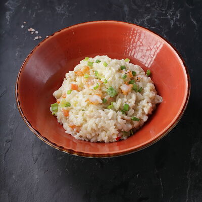 Рис в сливочном соусе с креветками и курицей в Лас Пальмас по цене 699 ₽