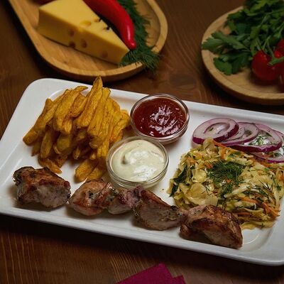 Сет №1 с шашлыком из свинины в The Кухня по цене 570 ₽