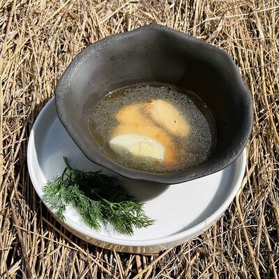 Бульон куриный с яйцом (обеденное меню) в Кафе Театральное по цене 180 ₽