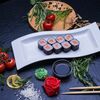 Ролл с лососем в Sushi & Susi по цене 240