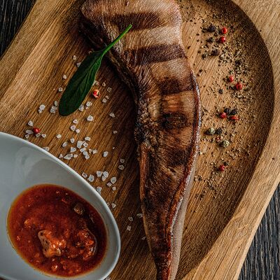 Язык говяжий на гриле в Чо? Капчо! по цене 950