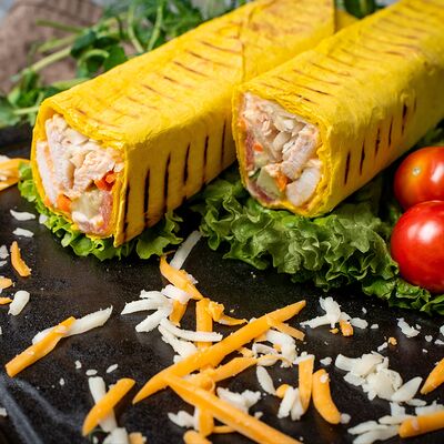 Сырная шаурма нежная и сытная, как надо в Хищник по цене 498 ₽