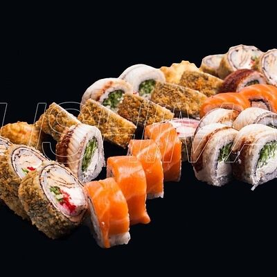 Ассорти Илон Маск в Sushiman по цене 17300 ₸