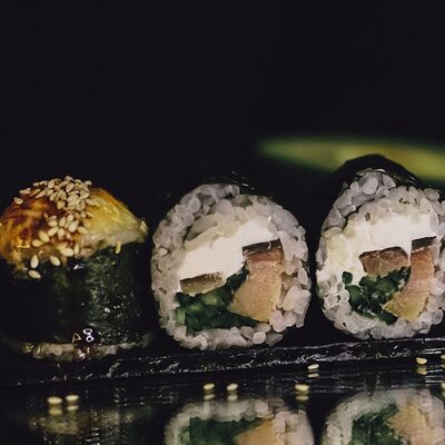 Вулкан ролл в Zoom по цене 3108 ₸