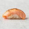 Нигири с опаленным лососем в Тихий Sushi Lab по цене 250