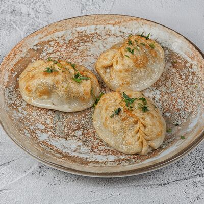 Манты жареные в Вплов по цене 650 ₽