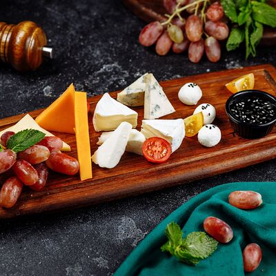 Сырное ассорти в Таксиммайдан по цене 1560 ₽