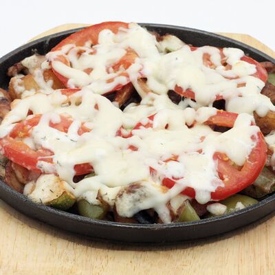 Горячая сковородка со свининой в Hot-Pizza по цене 390 ₽