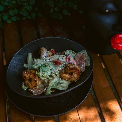 Креветки с беконом в Синий пони по цене 790 ₽