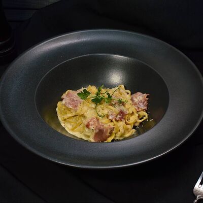 Паста Карбонара в Правда по цене 590 ₽