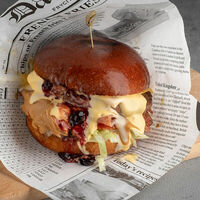 Арахисовый со смородиной в Beer & Burger Bistro