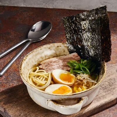 Рамен с говяжьим брискетом в Гастробар DOM по цене 500