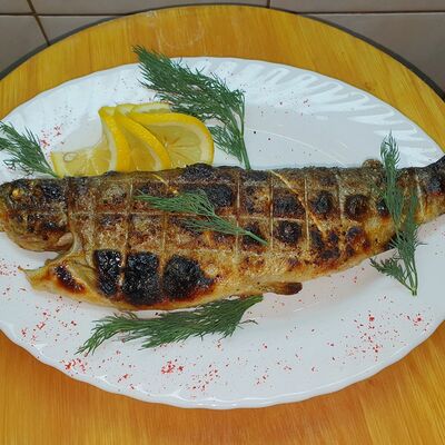 Жареная форель в Хинкальная по цене 950 ₽