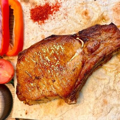 Свиная корейка Антрекотв ПАПА МАНГАЛ по цене 750 ₽