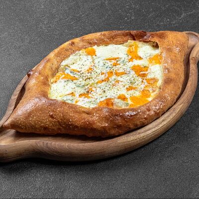 Хачапури четыре сырав Merzen по цене 420 ₽