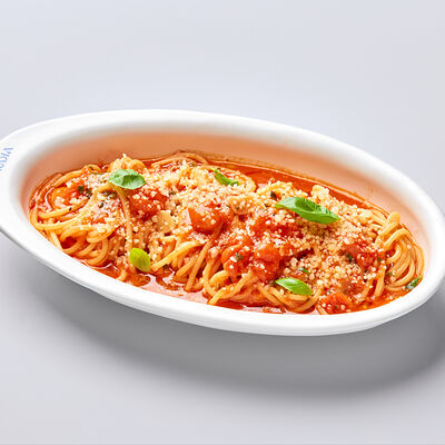 Спагетти аль помодоро в Claudia по цене 1050 ₽