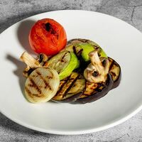 Овощи на гриле в Cutlet by El Gauchito