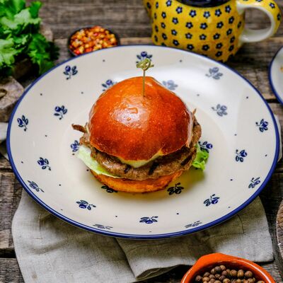 Бургер в Ресторан-сыроварня Брынза по цене 395