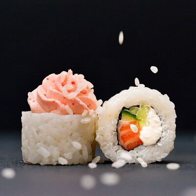 Лава в Дзиро суши-бар по цене 570 ₽