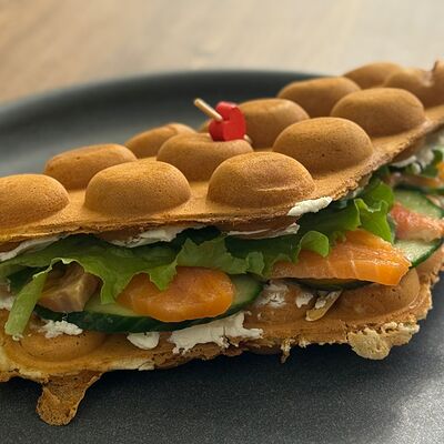 Гонконгская вафля с форелью в Кофейня Бодрячино по цене 499 ₽