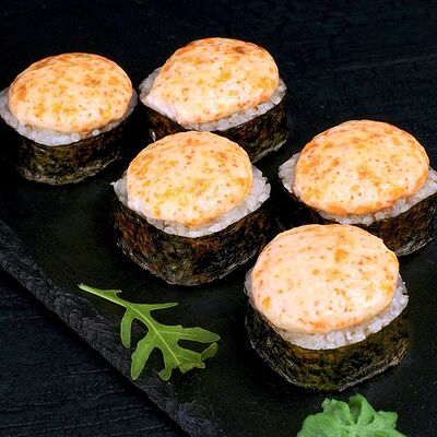 Сырный с лососем в SUSHIBOX по цене 379 ₽