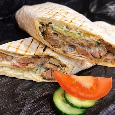 Doner с говядиной в Шаурма & Гриль по цене 370 ₽