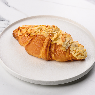 Круассан миндальный в Starbucks (R) по цене 2000 ₸