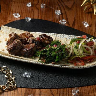 Шашлык из говяжьей печени в Giorgio Suluguni по цене 860 ₽