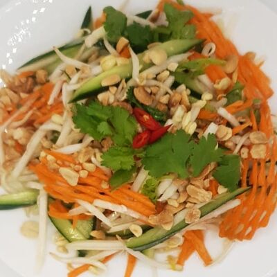 Салат Нго шен соай в Pho Thin по цене 449 ₽