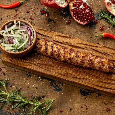 Люля-кебаб из баранины в Вкусно есть всё на углях по цене 670 ₽