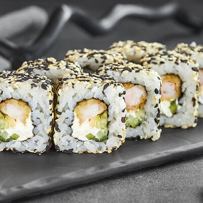 Филадельфия Эби в кунжуте в Суши мастер по цене 229 ₽
