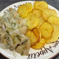 Грузди белые, соленые, хрустящие с лучком и с картофелемв Вкусно как у мамы