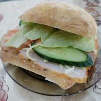 Сэндвич с бужениной в Осетринка