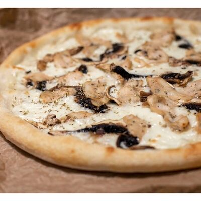 Поло в Il Solo Pizza по цене 430 ₽