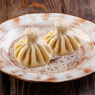 Хинкали с грибамив У Ханумы по цене 200 ₽