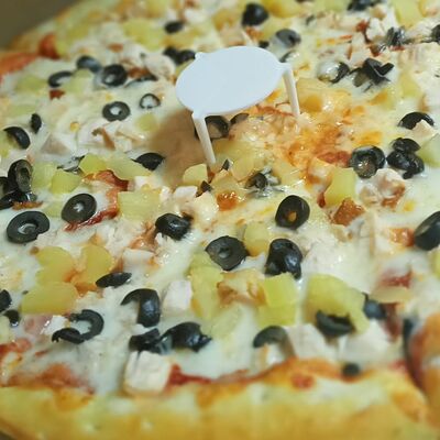 Пицца По-гавайски в SICILIA по цене 890 ₽