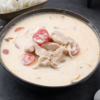 Том кха с курицей в Рыба закусывала по цене 769 ₽