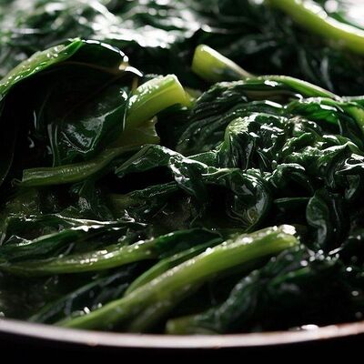 Шпинат со сливками и пармзаномв Merzen по цене 270 ₽