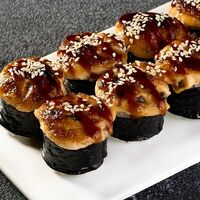 Ролл Запеченный угорь в Takamura Sushi