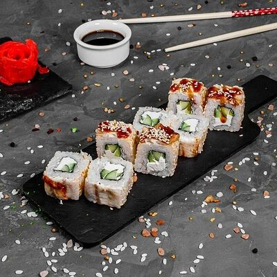 Филамания угорь в Суши Пати по цене 520 ₽