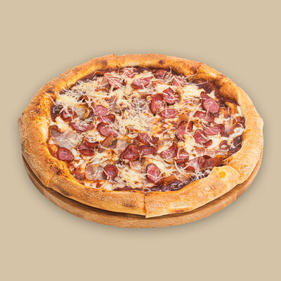 Пицца с охотничьими колбасками в Любим сытно по цене 975 ₽