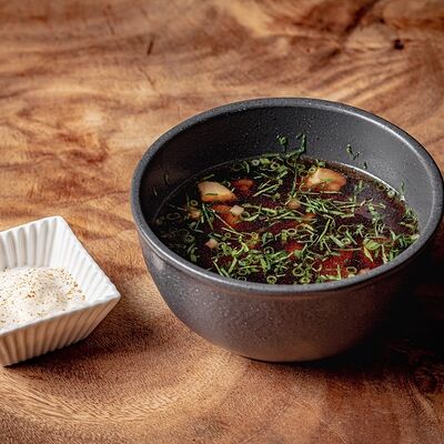 Похлебка с маслятами и подосиновиками в Mushrooms по цене 1090 ₽