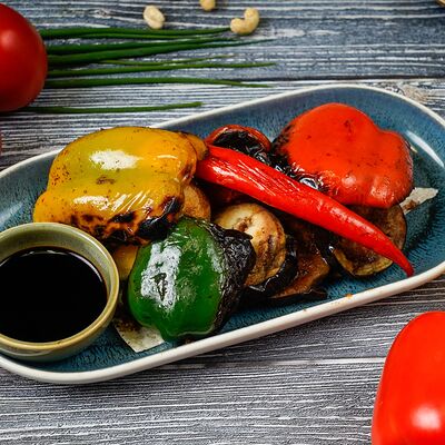 Овощи на мангале в КАФЕ ВЕСНА по цене 545 ₽